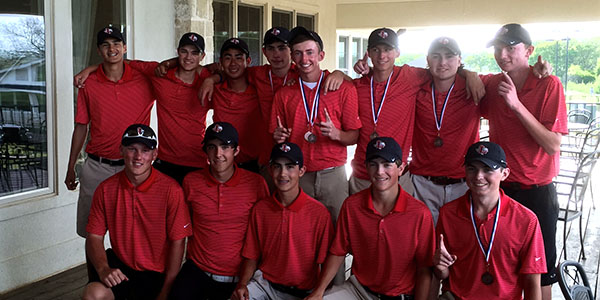 The boys golf team poses after placing third in the district tournament. Senior golfer and Sonoma State commit Chase Fritz will advance to the regional tournament, where he will compete to go to state. 