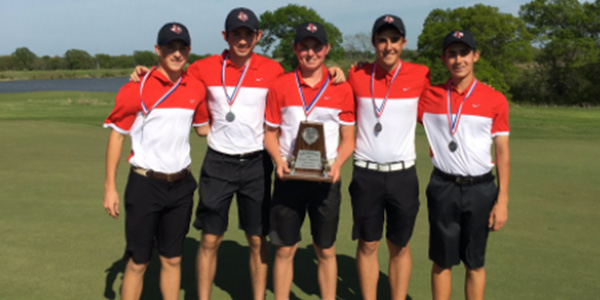 The boys red golf team earned a spot in the  regional tournament after taking second place in the District 13-5A tournament in Gunter. 