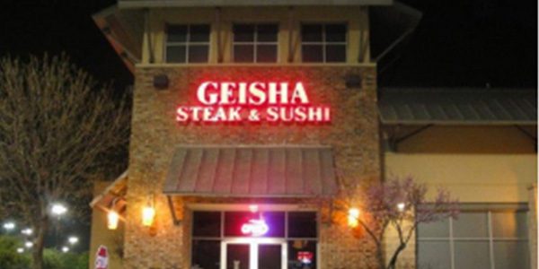 For guest contributor Reem Khan, Geisha Steak and Sushi was an enjoyable experience both visually and culinary wise. 