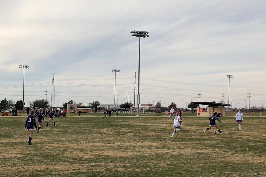Soccer teams kick off 2018 season with Dr. Pink tournament WINGSPAN