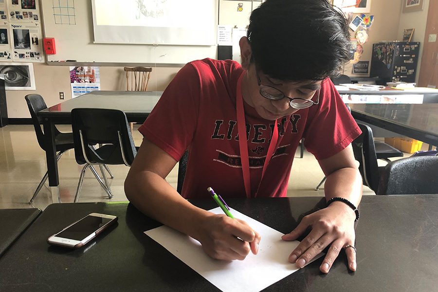 AP Drawing has been tasked with drawing their day to day routines to connect human behaviors and art. The new experience will pave the way for students to have more independence over their art projects.