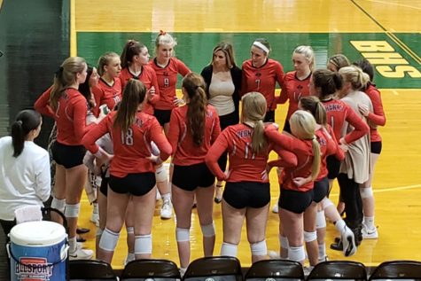 Leopards ground Redhawks bringing volleyball season to an end