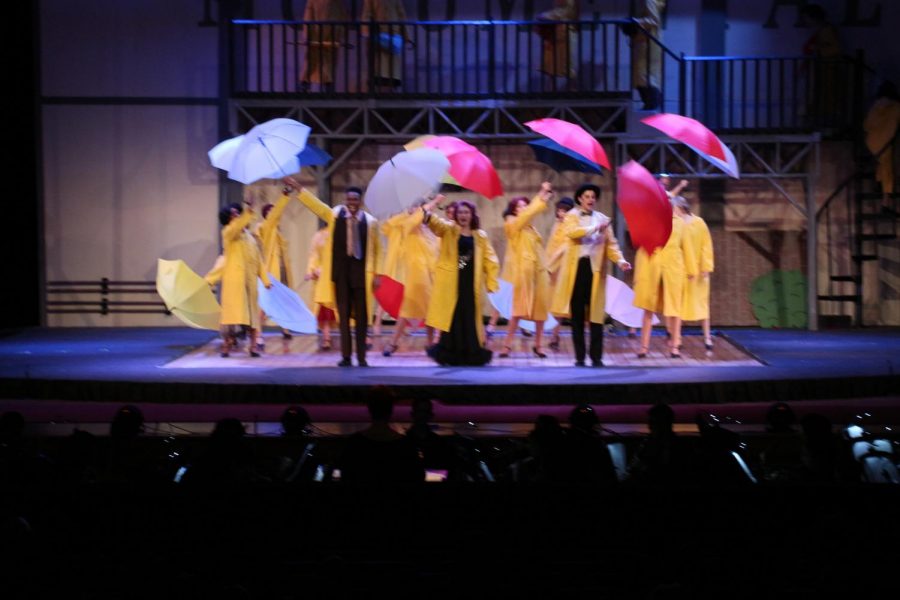 As the first performance of the year, theater kicked off with the musical Singing in the Rain on Thursday with showtimes until Sunday. Through the detailed scenery and graceful acting, Wingspans Minuki Medis left the show in awe.