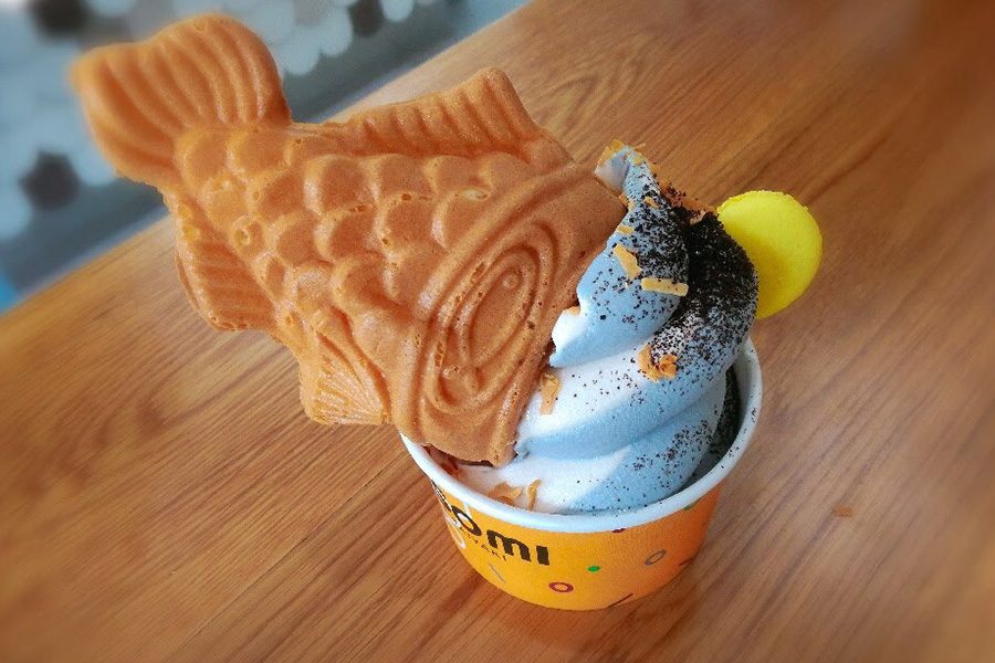 In this edition of Kanzs Culinary Crusade, staff reporter Kanz Bitar visits SomiSomi ice-cream shop. To see what the hype is all about, Bitar tries out the popular black sesame flavored ice cream.  