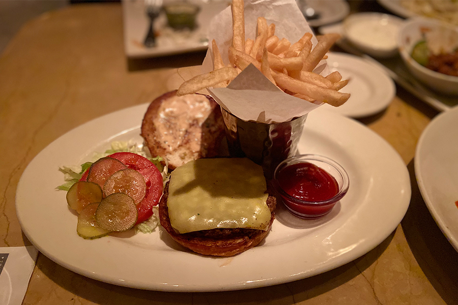 In this weeks culinary crusade, staff reporter Kanz Bitar tried the Impossible Burger at the Cheesecake Factor