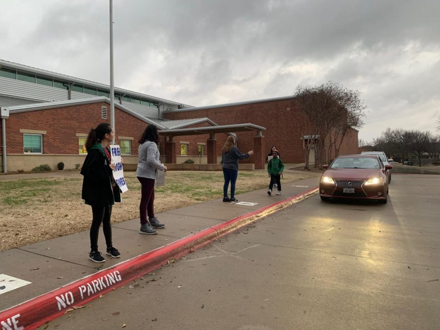 Pulse brought High Five Friday to Anderson Elementary on Friday morning. Pulse looked to promote positivity beyond campus and spread it throughout the district.