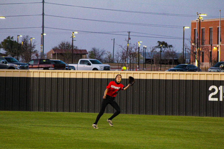 Halfway through the first round of District 9-5A play, softball looks to catch their second win of the season. With a win already under their belt, the team knows what they need to do to boost their record.