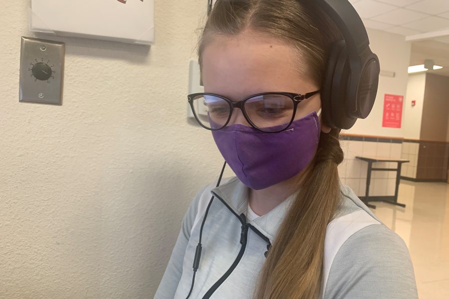 Governor Greg Abbott announced via an executive order or Tuesday that school districts must drop their mask mandates beginning June 4. Frisco ISD had already announced students such as freshman Ashton Hatch, as well as staff, will not have to wear facial coverings beginning June 1. 