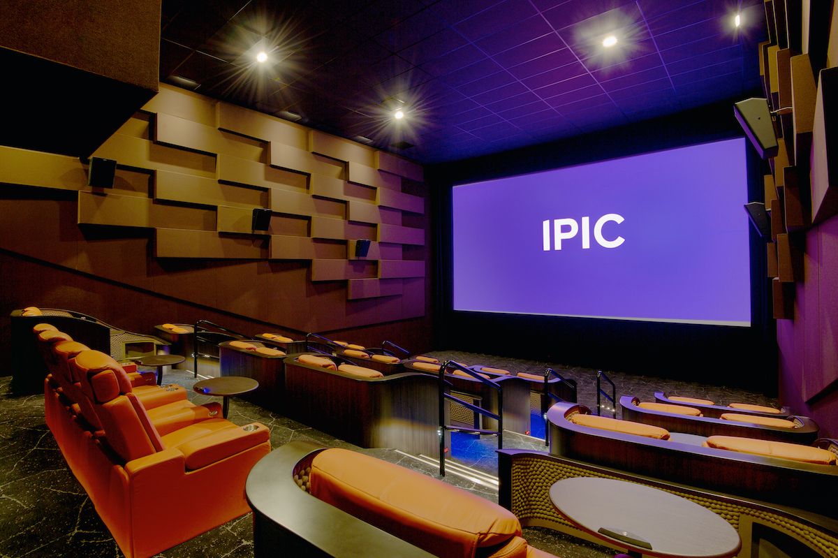 IPIC Plays the Classics – WINGSPAN