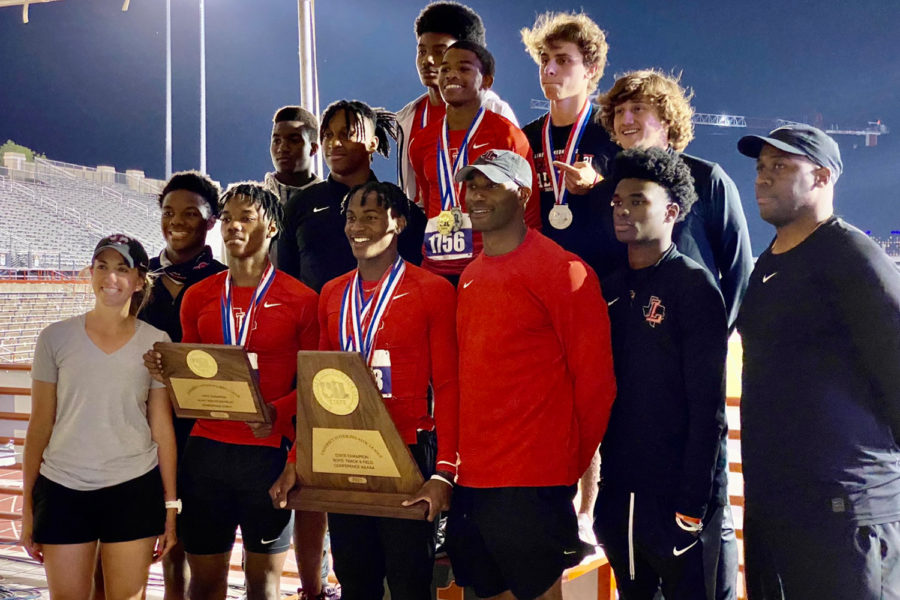 Counting down the last 5 days of school, Wingspan looks at the top sports moments on the year. Coming in at number 1, track takes home a state title for the boys.