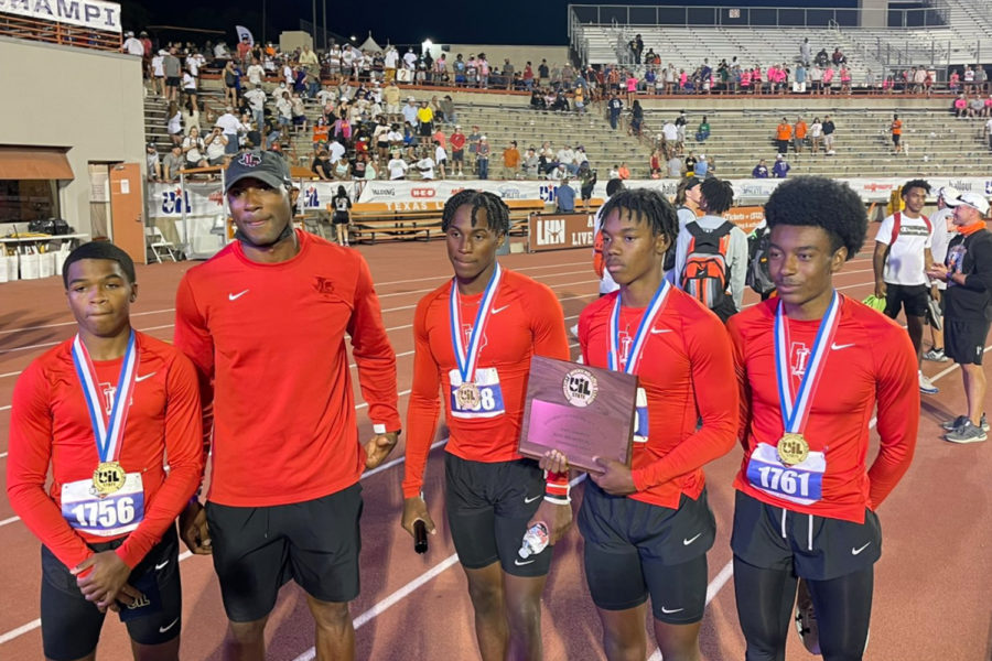 Advancing out of regionals, the boys and girls track teams are planning their travel to state. With the boys securing 1st place last year, they have big shoes to fill.