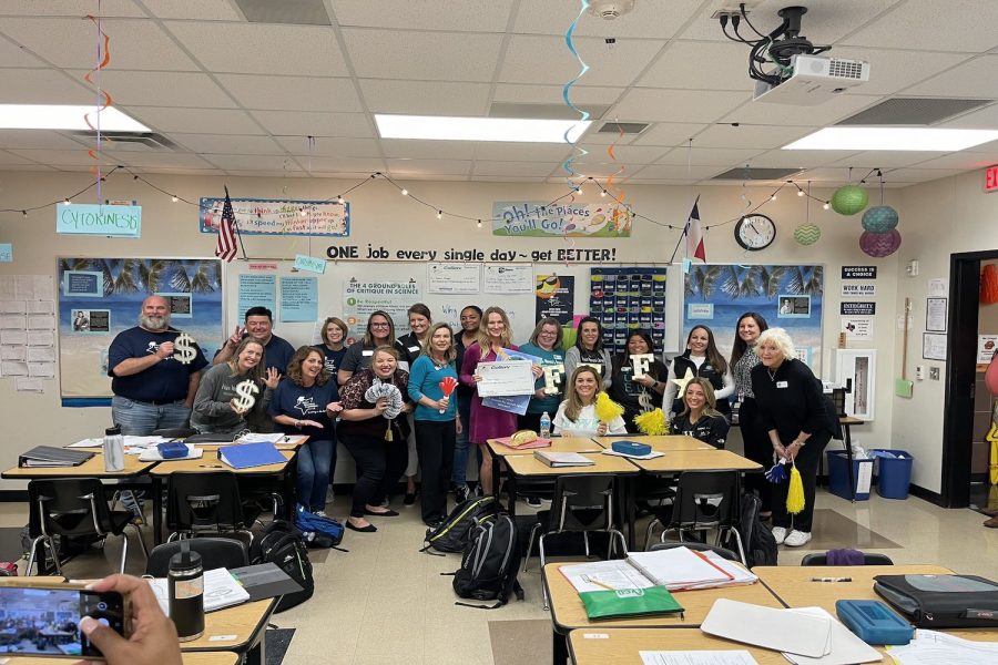 Grants for Great Ideas is a program offered to Frisco ISD educators that invites them to propose an innovative idea or project to improve the learning environment of the students in the district. After intense review, two science teachers on campus have received the grant.
