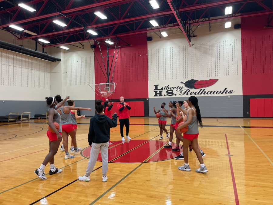 The Redhawks look to maintain their winning streak of 4 in the Allen Hoopfest on Thursday, November 18. Honing on the minor details, they hope to perfect their game. 