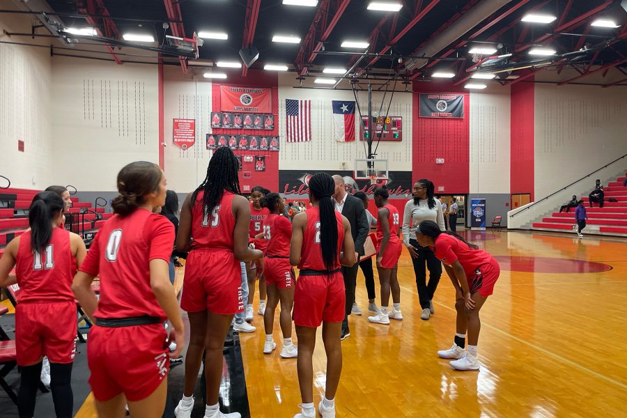 Rallying together, girls basketball gears up for a District 9-5A competition against Wakeland. The game will take place at 6:30 p.m. at Wakeland High School.