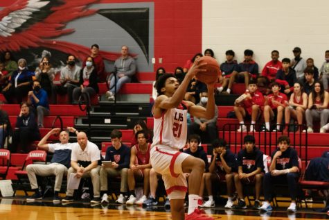 The boys basketball team saw redemption on Friday with a win over the Centennial Titans. They improved their District 10-5A record to 5-1, and hold their spot at first in district.