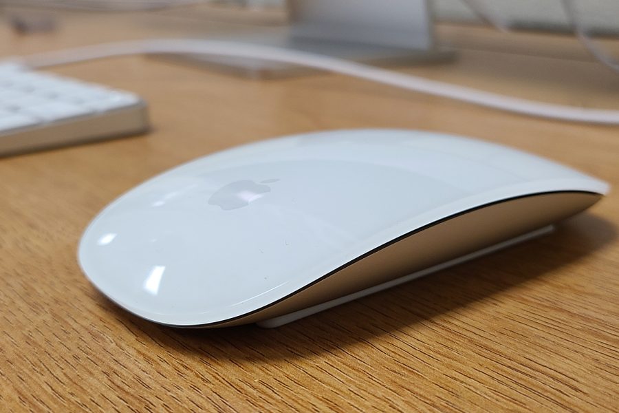 Called the Magic Mouse, Apples new wireless mouse is rechargeable with a multi-touch surface. According to Apples site claims the battery on the Magic Mouse could last more than a month. 