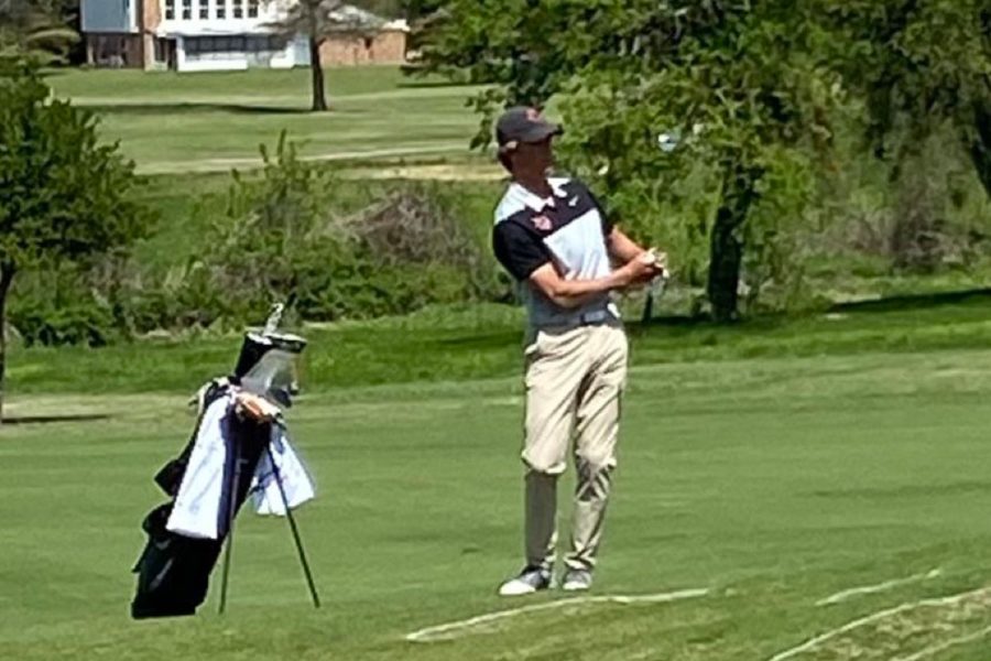 Senior Mitchell Kalka advanced to the Region-II 5A tournament on Monday and Tuesday, representing Liberty as the only Redhawk competing. For Kalka, this marks the end to his time as a Redhawk.