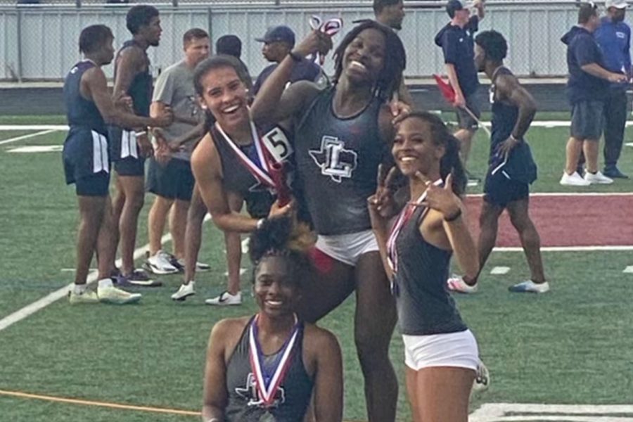 Counting down the last 5 days of school, Wingspan looks at the top sports moments of the year. Coming in at #4, the girls’ relay teams advances to the UIL State Meet accompanied by two other runners, seniors Cam Wooley and Chris Johnson.