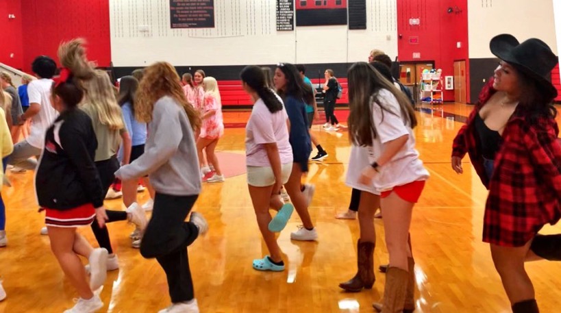 Student Council hosted a line dancing event during advisory on Thursday. Many students and teachers found enjoyment in the midday activities.