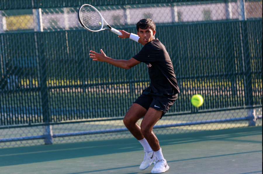 Tennis swings into their season Wednesday in their first match against Frisco away.