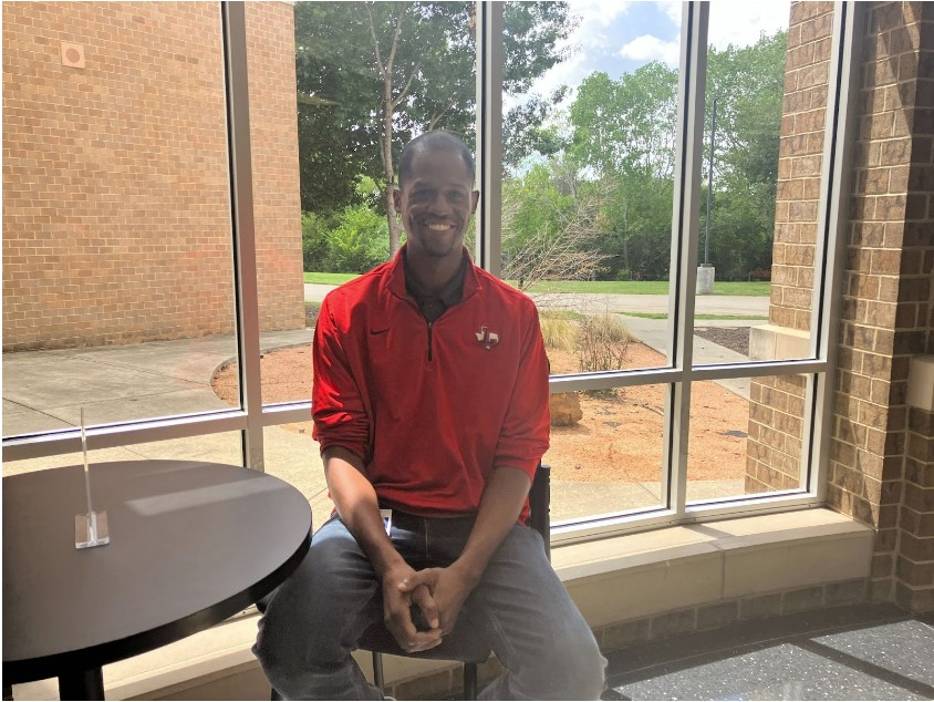 Although originally intending to be a history teacher, new Functional Academics 
instructor Marvin Porter said that he’s never looked back since starting in special education. 