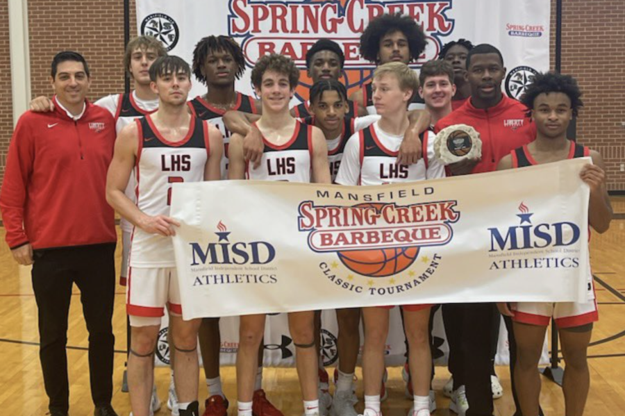 The+boys+basketball+team+went+4-1+in+the+Spring+Creek+Tournament+over+the+weekend.+They+head+to+the+court+again+on+Tuesday%2C+where+they+face+the+McKinney+Lions.