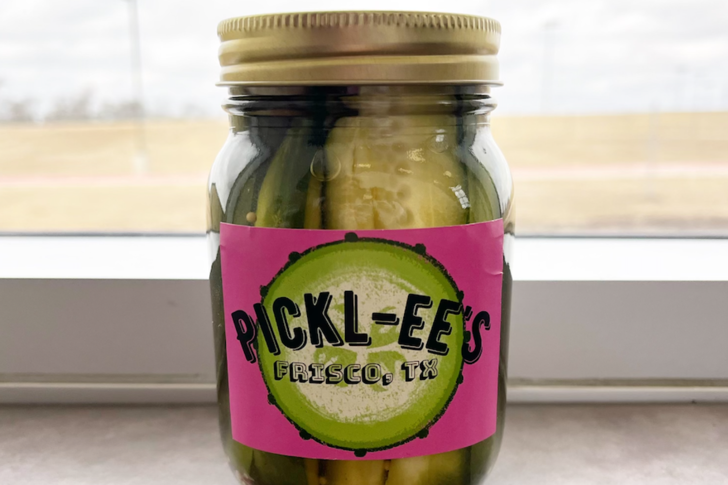 Sr. Pickles png