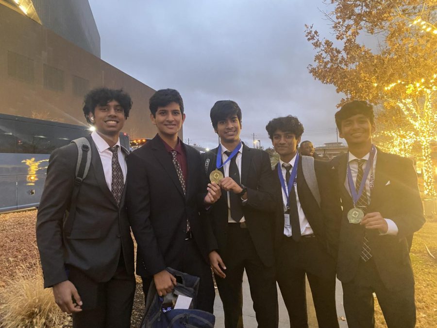 DECA students head down to Dallas to compete in the state competition.