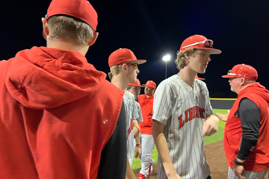 Tough+week+for+Redhawks+baseball+as+they+lose+to+the+Warriors+for+the+second+time+on+Friday.+The+team+currently+sits+in+a+four+way+tie+for+third+in+the+District+10-5A+table.