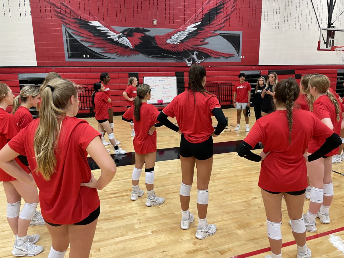 Volleyball+hosts+Reedy+at+The+Nest+Tuesday+as+they+slowly+come+to+the+end+of+their+preseason.+%E2%80%9CI+hope+that+we+just+play+clean+volleyball+and+keep+ourselves+consistent%2C+and+make+our+jobs+look+easy+tonight%2C%E2%80%9D+head+coach+Eighmy+Dobbins+said.