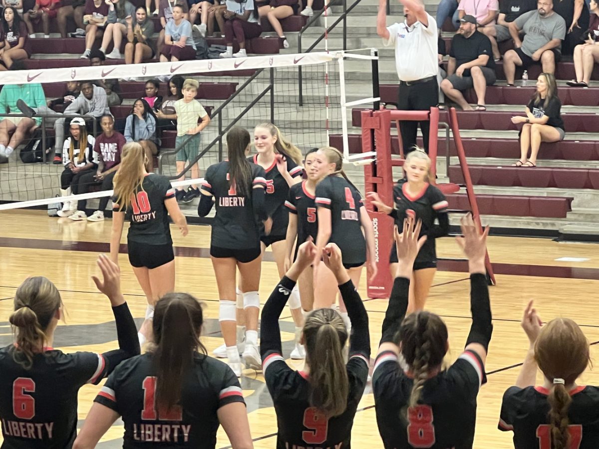 Volleyball swept the Coyotes on Tuesday, staying undefeated in District 6-5A play. “Glad varsity had another 3-0 sweep in district,” head coach Eighmy Dobbins said.