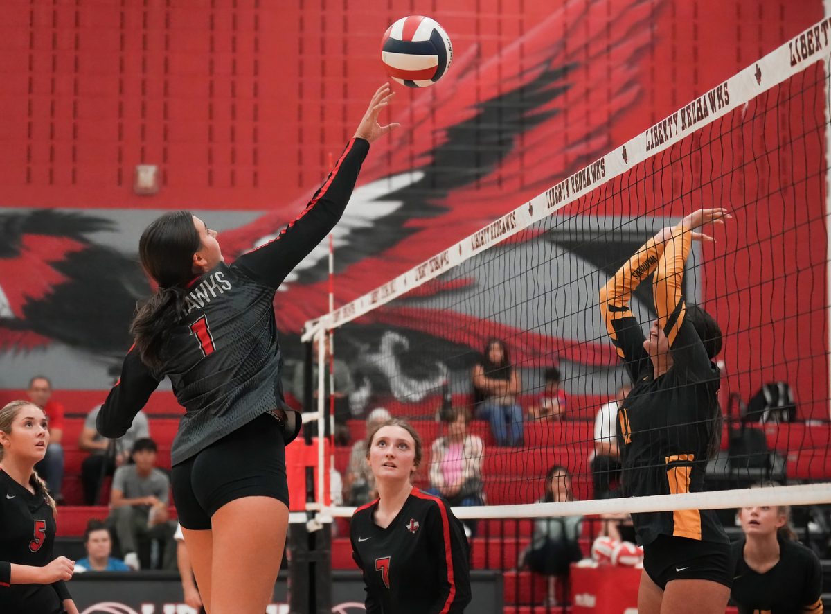 Hoping to keep their title as leaders of District 10-5A, volleyball will take on Independence Friday. “They have a couple of really strong hitters that we will definitely have to prepare for,” head coach Eighmy Dobbins said.