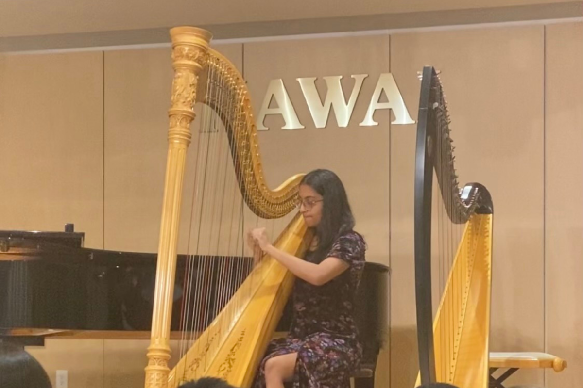 Managing editor Sarayu Bongale sits down with junior Avishi Singh to talk about her journey playing the harp.