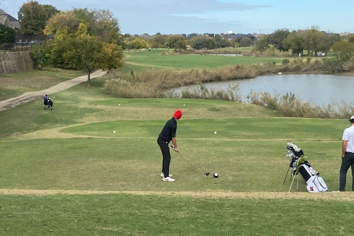 A tale of two teams for Redhawks golf