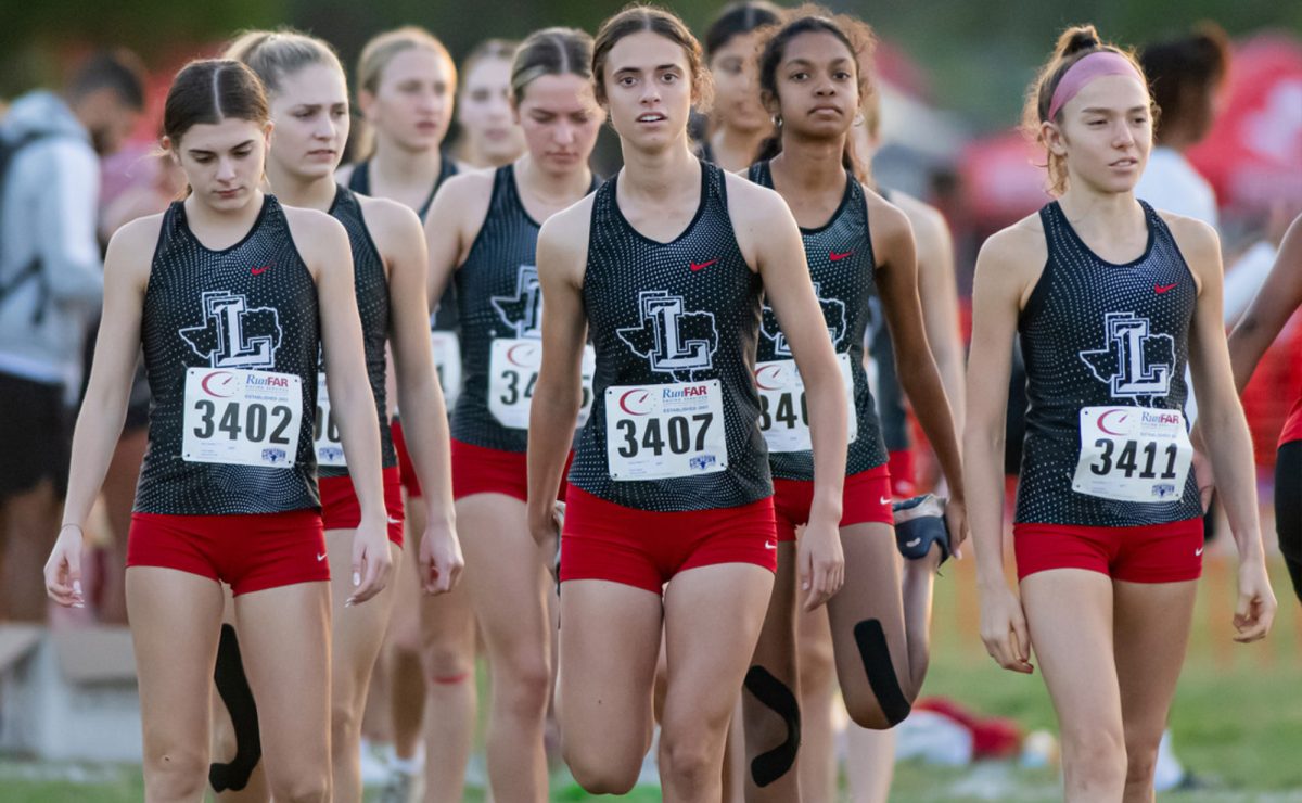 Finishing+3rd+at+the+UIL+5A+Region+II+meet%2C+the+girls+cross+country+team+is+in+Round+Rock+where+they+compete+for+the+state+championship+on+Friday.+This+years+varsity+team+features+senior+Sydni+Wilkins%2C+sophomore+Caitlyn+Ruback%2C+junior+Sofia+Golladay%2C+junior+Sophie+Lopez%2C+junior+Aleyah+Davila%2C+senior+Kayla+Winter%2C+junior+Meghan+DeShetler.