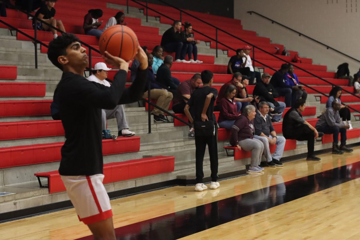 Entering the second half of District 10-5A play with a record of 2-4, the boys basketball team hopes to find success Friday against Centennial. “We need to stick to the game plan and be prepared for what challenges come up during the game,” senior Reuben Levingston said. 