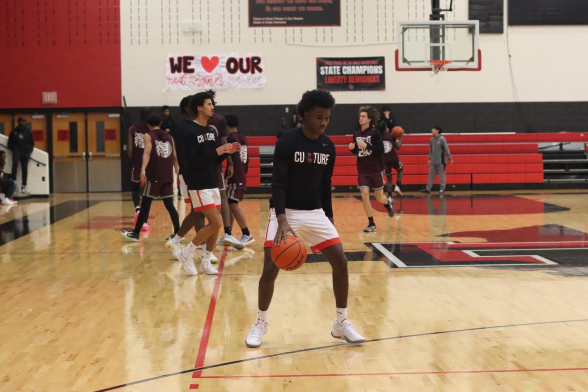 District play lurks closer, after boys basketball team played their final non-district game on Tuesday. The guys played Prosper, but ultimately ended up losing 58-34.