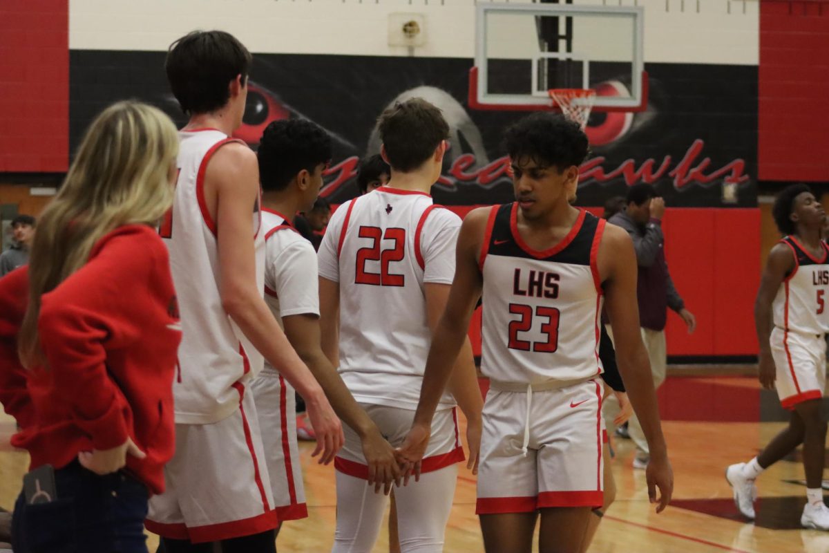 Losing their eligibility for playoffs, the boys basketball team played their final game of District 10-5A play on Tuesday. The boys ended up closing out their season with a loss to the Titans.