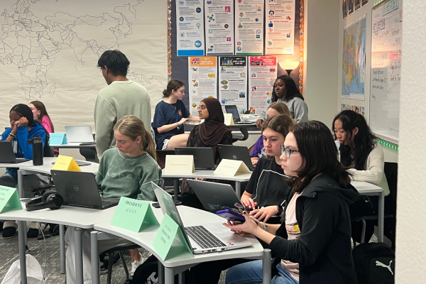 AP U.S. History takes on a new approach to learning