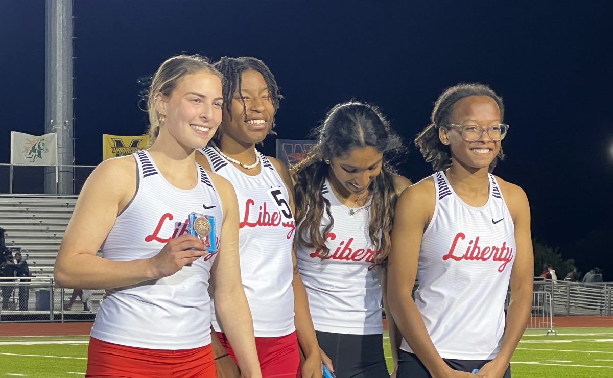 Smiles all around from Delaney Davidson, Laya Mallina, Chelsea Ross, Ellyan Robins the 4x4 team after placing 3rd.