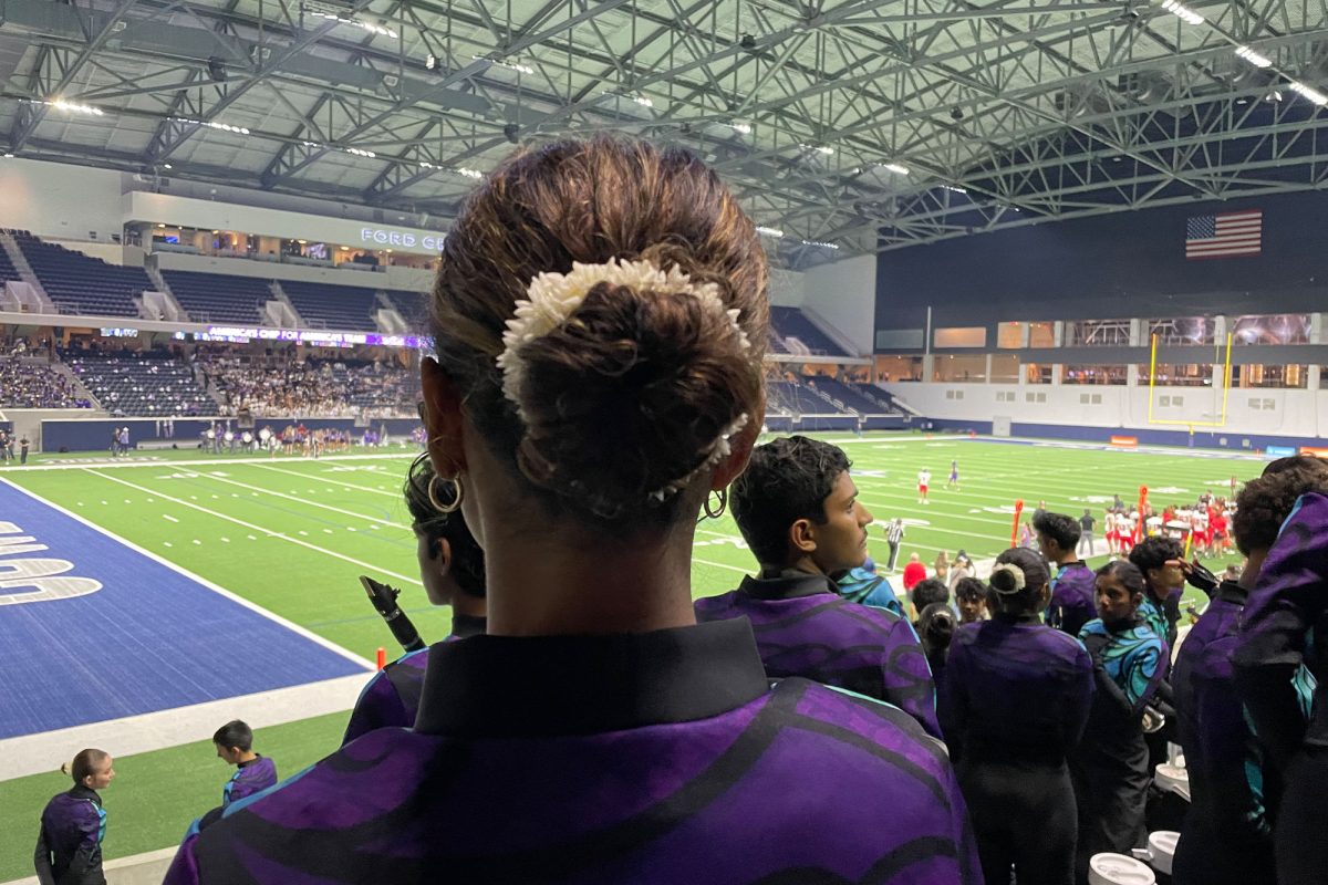 It can get crowded from time to time in the stands as the band maneuver their instruments. 