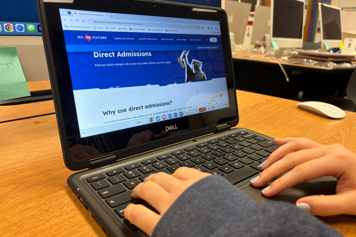 Texas introduces a Direct Admissions portal that allows students to find out which universities they qualify for automatic admission based on their GPA, class rank, and test scores, aiming to simplify the college application process.