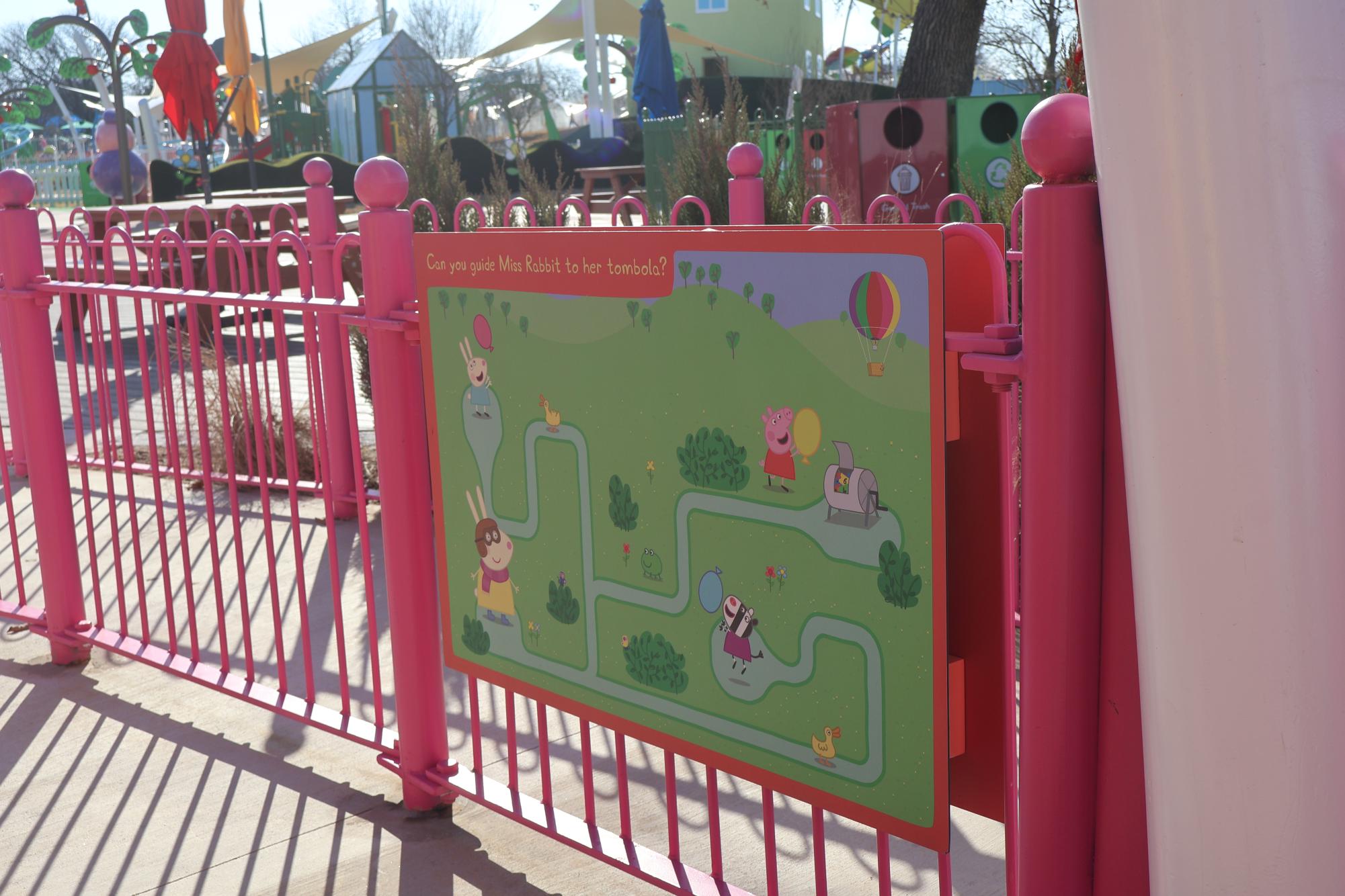 Oink: Peppa Pig theme park opens in Dallas