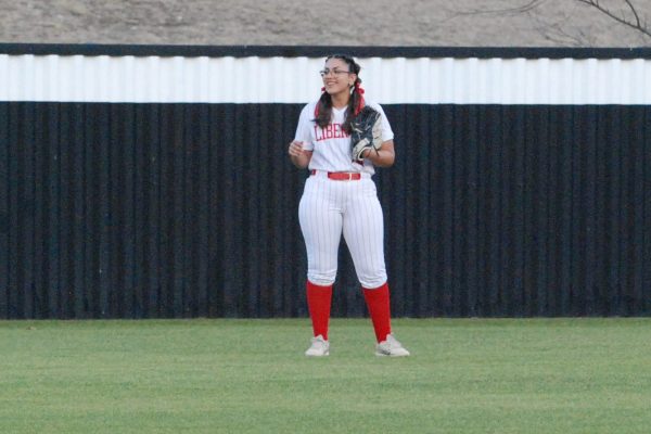 Being on the road didn’t prevent the softball team (3-1) from securing a 27-2 victory over Heritage (0-4) Tuesday. In the process, the Redhawks set school records for both the largest margin of victory and runs per game.