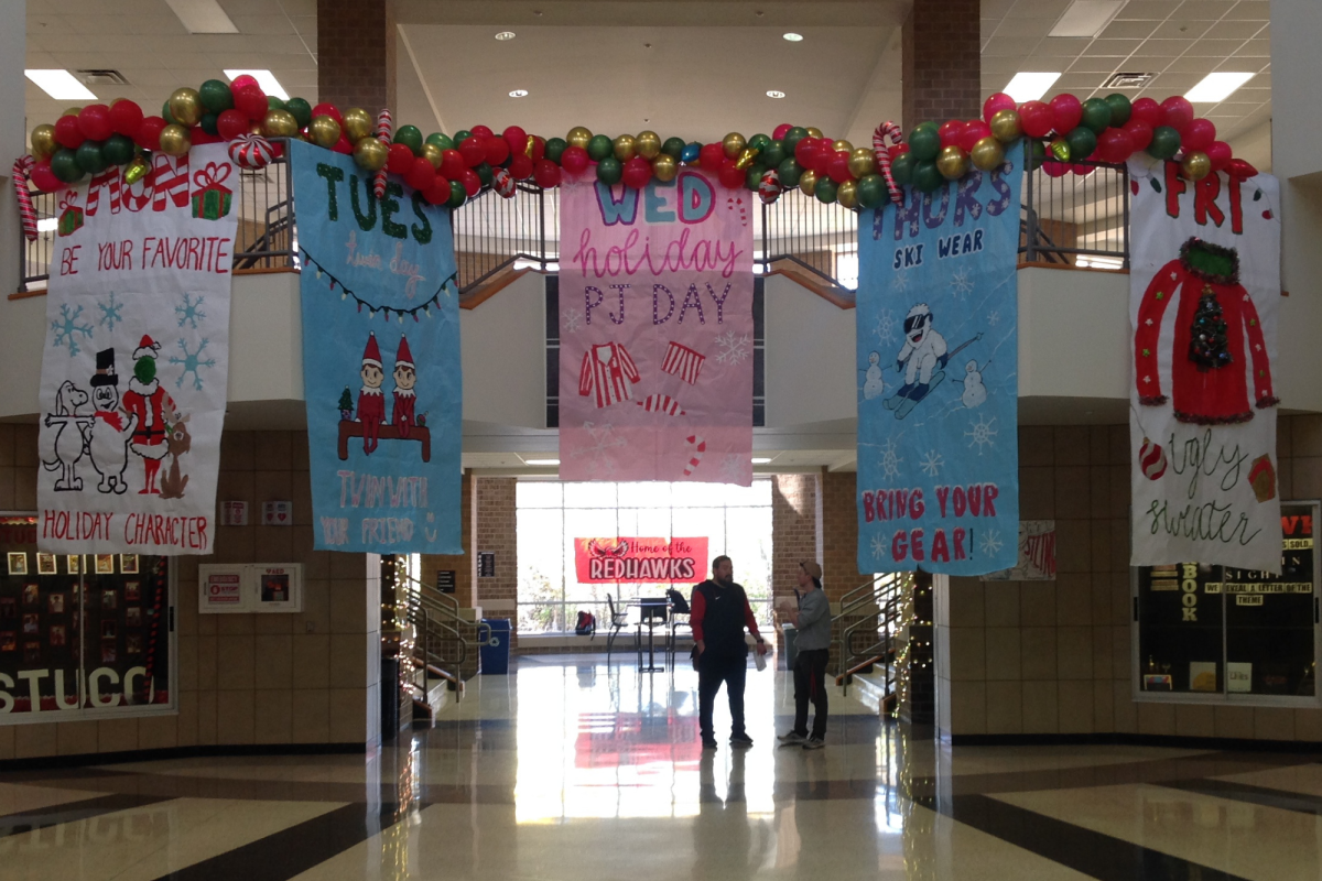 Dress up days for the final week of the semester start Monday. The dress up days, in order, are as follows: favorite holiday character, twin day, PJ day, ski wear, and ugly sweaters.