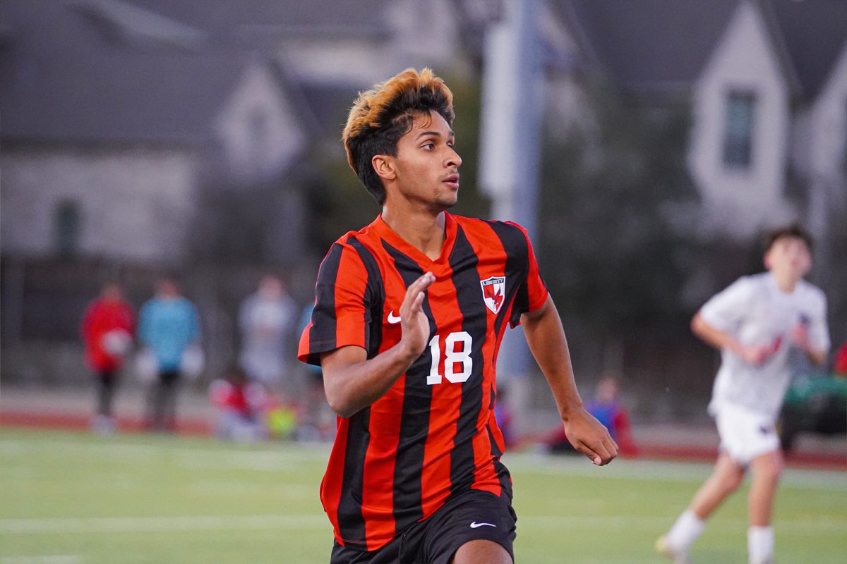 Split results were the name of the game for soccer against Lebanon Trail Tuesday. The boys (6-1-2, #19 in state) won 2-0 on the road to sweep the “Donkey Derby”, and the girls (1-6-2) fell to the Blazers 1-0 at The Nest. 